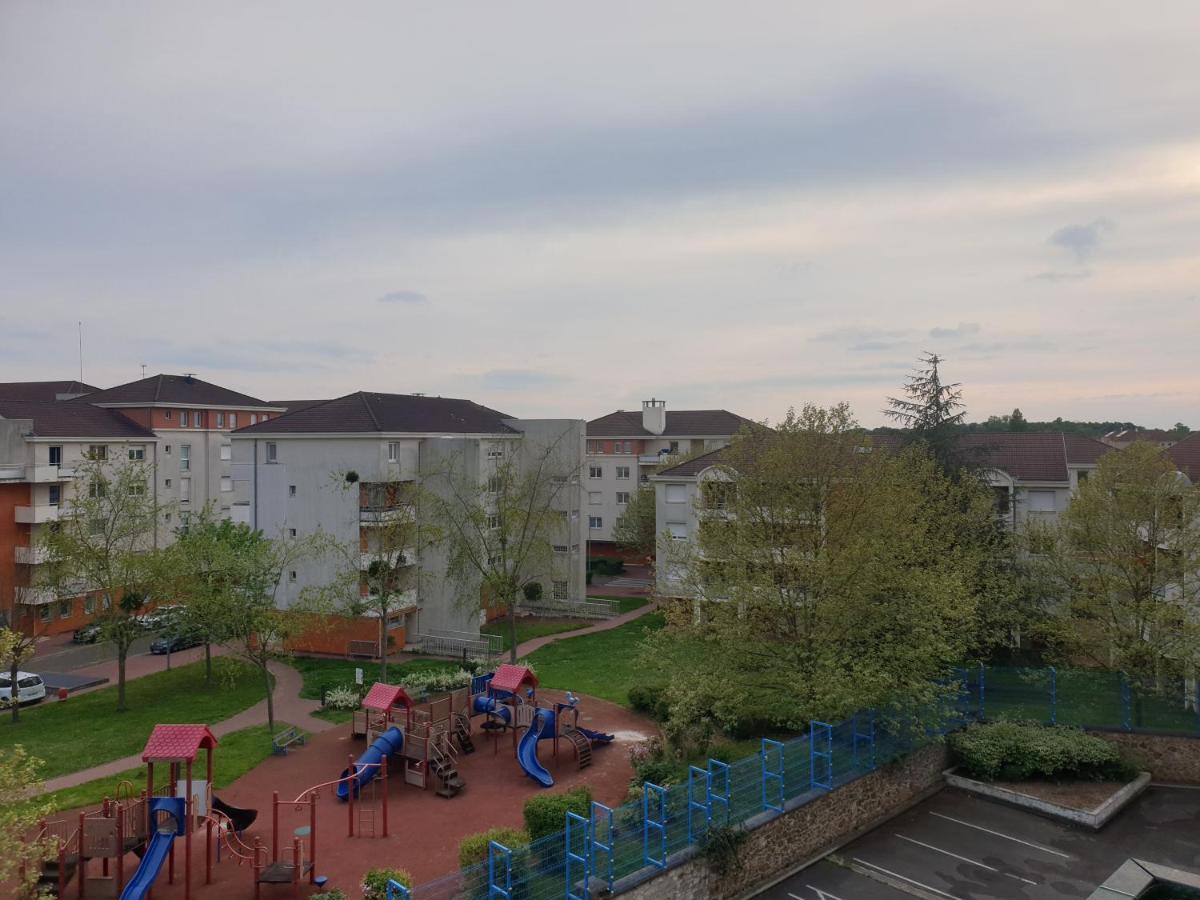 Ferienwohnung Escale Affaires Dugny-Bourget Exterior foto